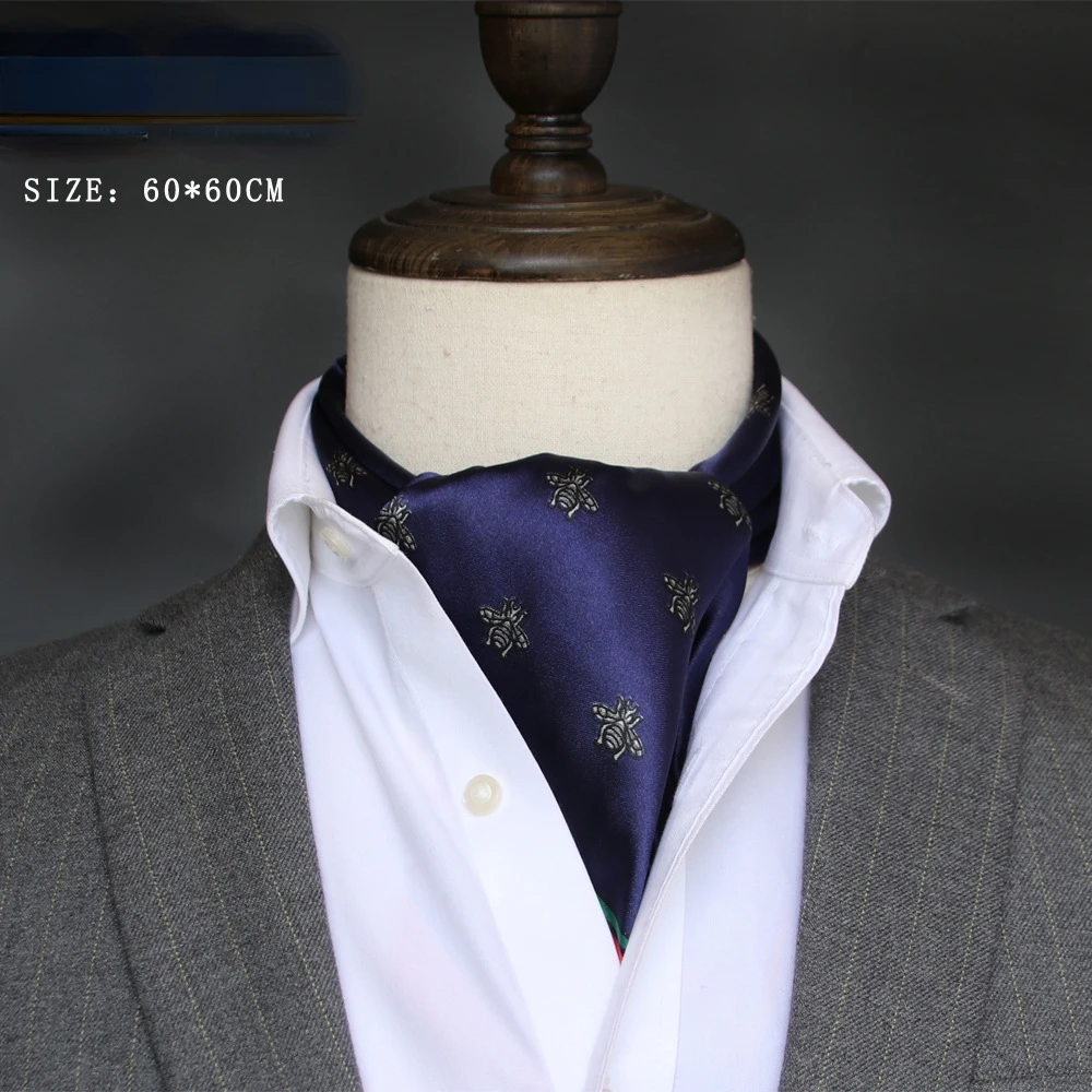 Scarf Silk Square - وشاح حريري رجالي بريطاني، منشفة صغيرة
