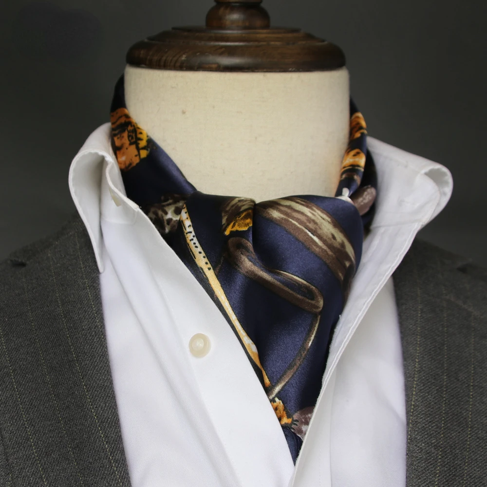 وشاح حريري رجالي بريطاني، منشف - مراجعة Scarf Silk Square وسعره