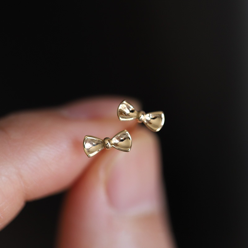 أقراط من الفضة الإسترليني عيار - مراجعة Tie Clip Silver وسعره